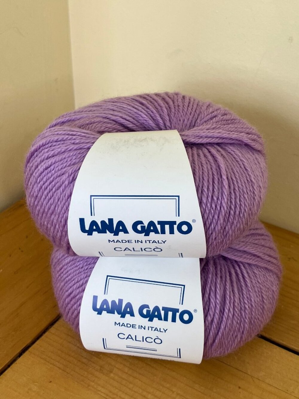 Lana Gatto CALICO Italian Yarn Merino Acrylic Blend 2 Balls Light Purple 14374